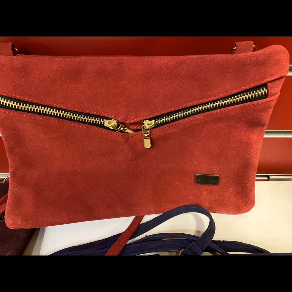 leather small crossbody. Made in Mexico